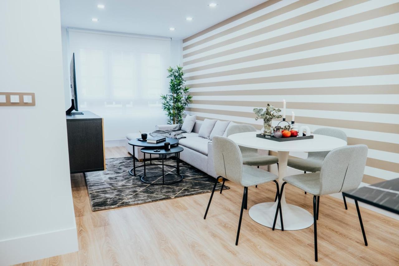 Apartamento Augusto Junquera Appartement Oviedo Buitenkant foto